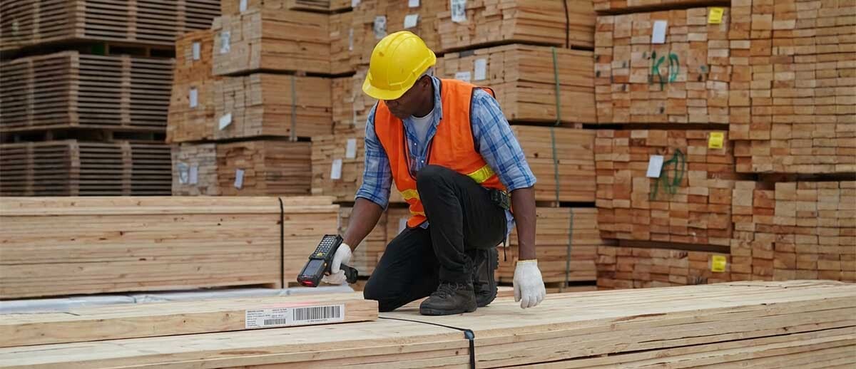 Weatherproof Barcode & RFID Solutions for Outdoor Inventory